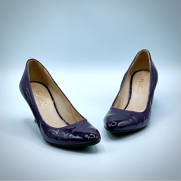 Prada purple patent leather heels - Picture 4 of 7